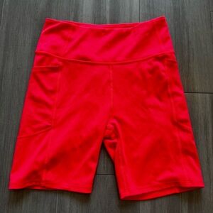 Victoria's Secret On Point Flow High Rise Pocket Bike Shorts - Size 8
